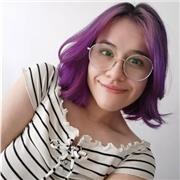 Profesora de arte y diseño ofrece clases de dibujo básico y teoría del color a principiantes